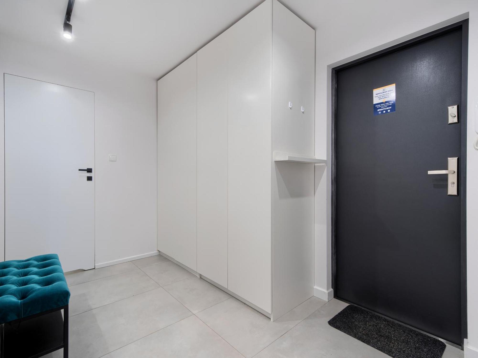 Seaside Retreat Gdansk - 64M2, Parking, Workspace- By Rentujemy Exterior photo